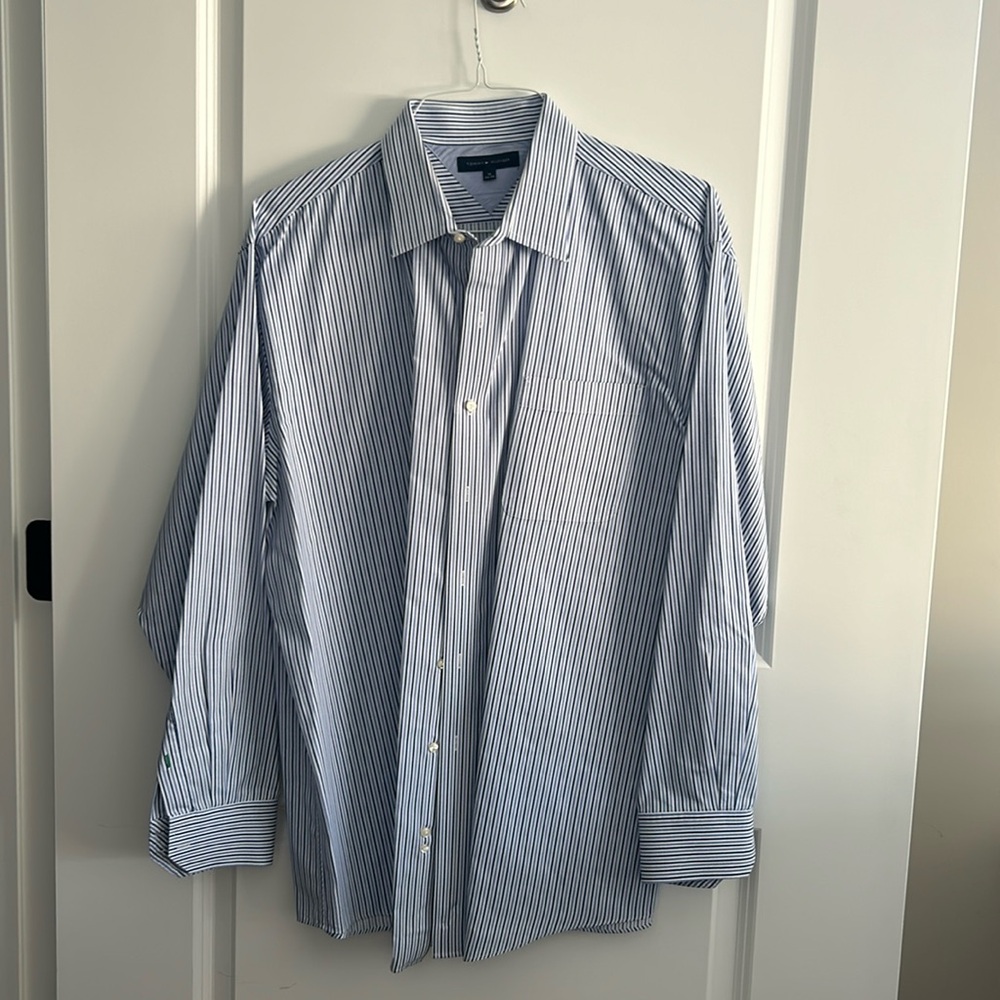 Men’s Tommy Hilfiger Dress shirt